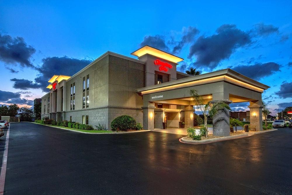 Hampton Inn Houston Baytown — 8