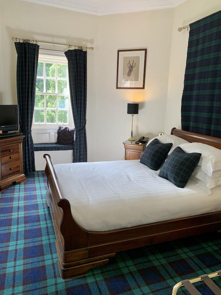 BUNCHREW HOUSE HOTEL — 6