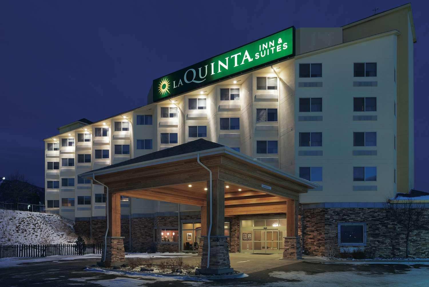 La Quinta Inn & Suites by Wyndham Butte — 4