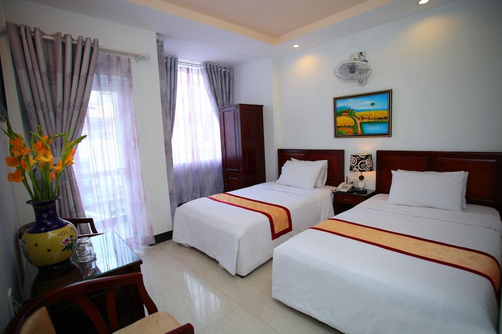 Souvenir Nha Trang Hotel — 8