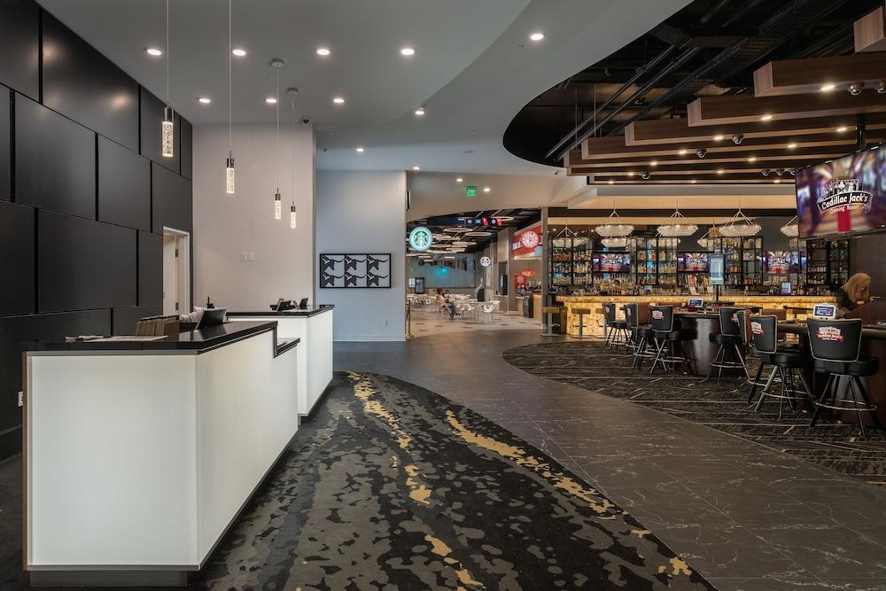 Doubletree By Hilton Deadwood At Cadillac Jack's — 10