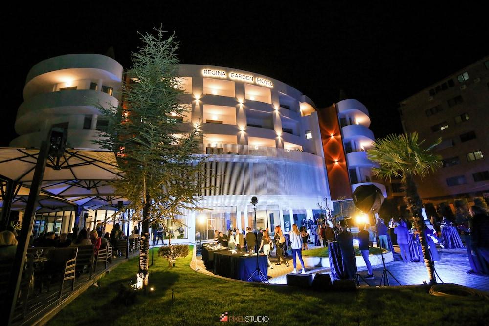 HOTEL PAVARESIA 998395 — 2