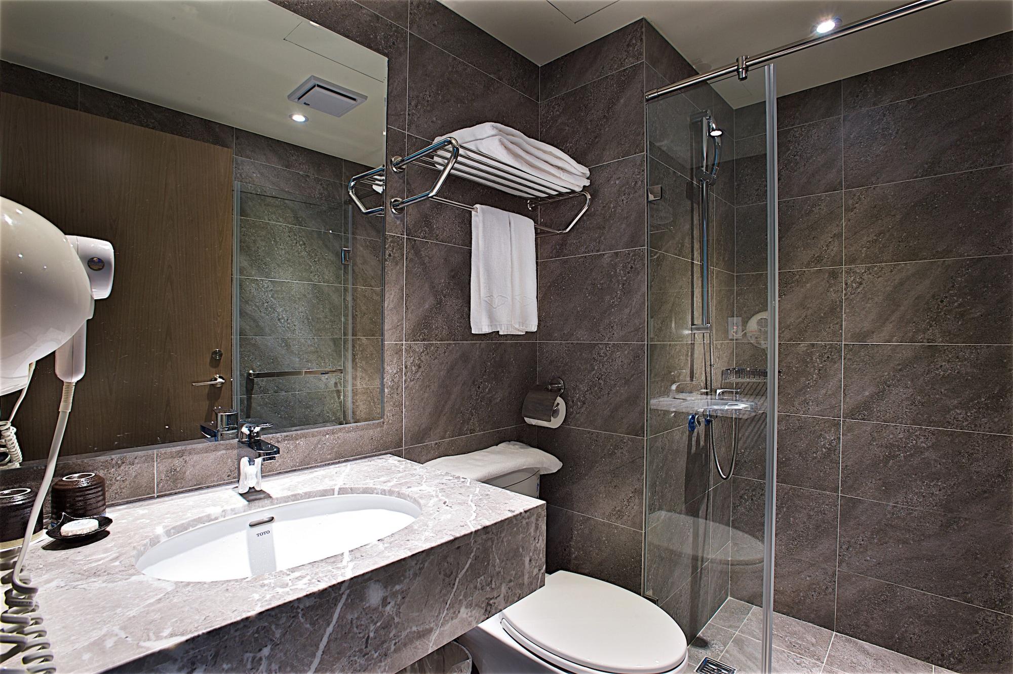 CT Green Bay Hot-Spring Hotel 885465 — 9