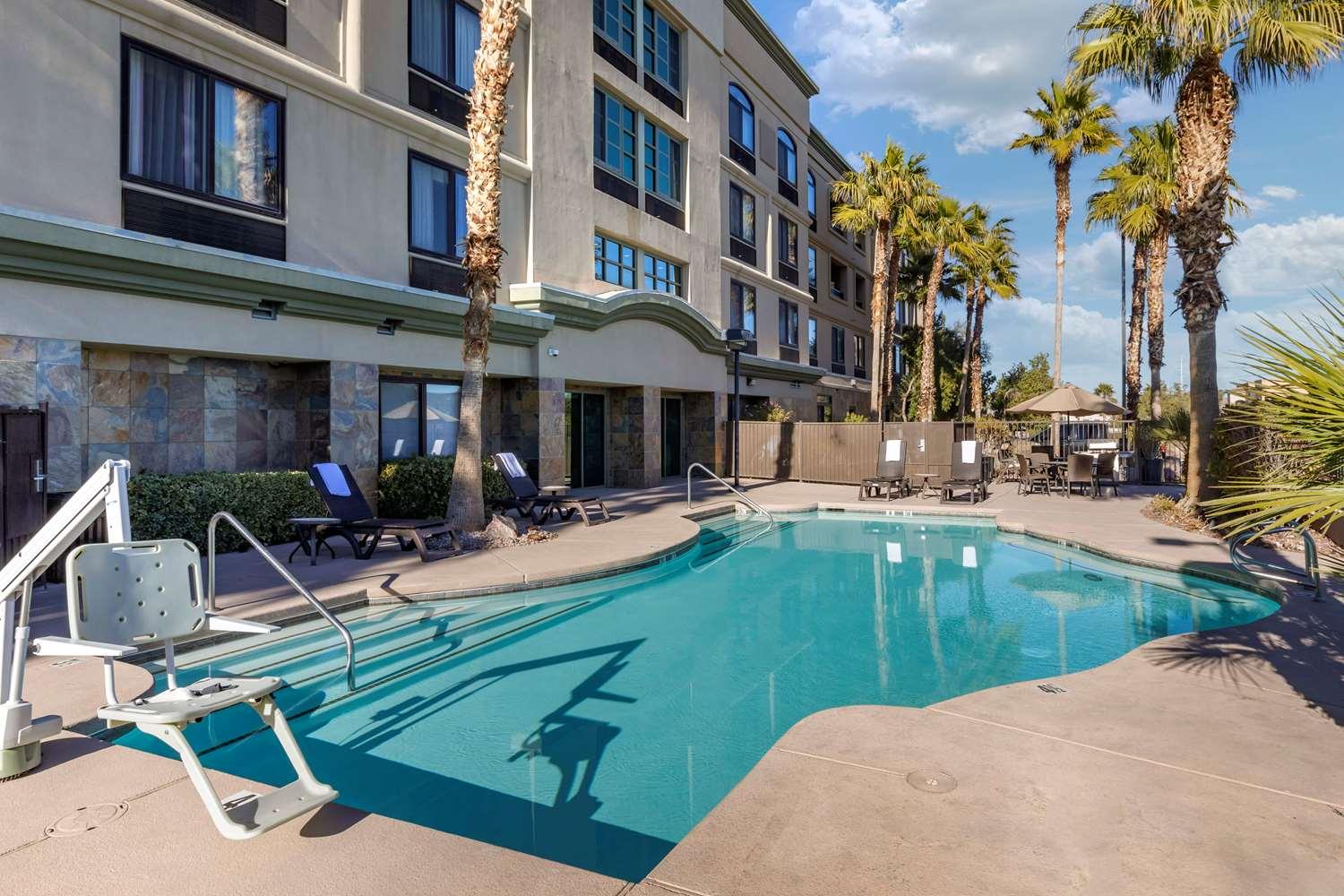 Best Western Plus Las Vegas South Henderson — 3