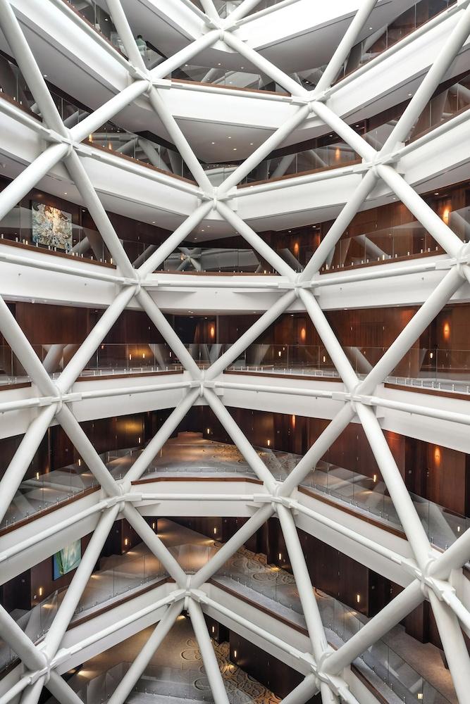 Andaz Capital Gate, Abu Dhabi, by Hyatt — 4