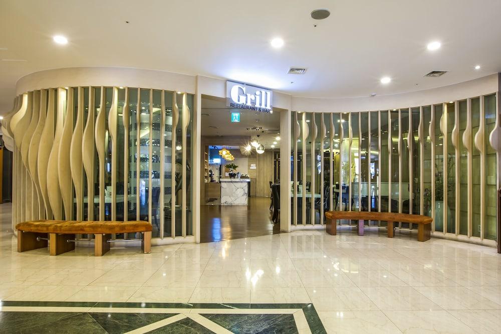 Hamilton Hotel — 8
