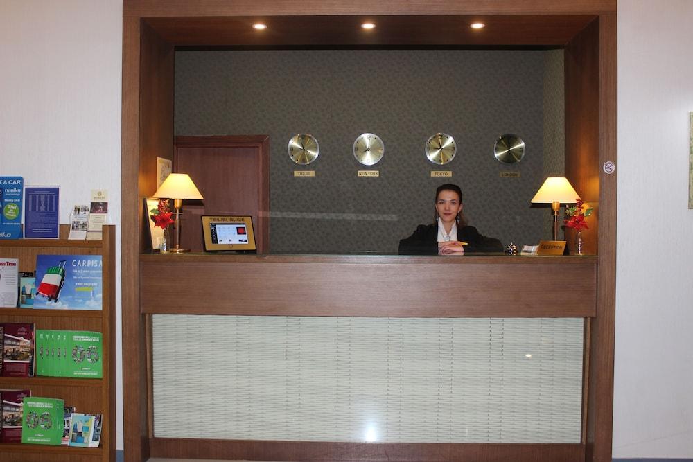 Astoria Tbilisi Hotel — 10