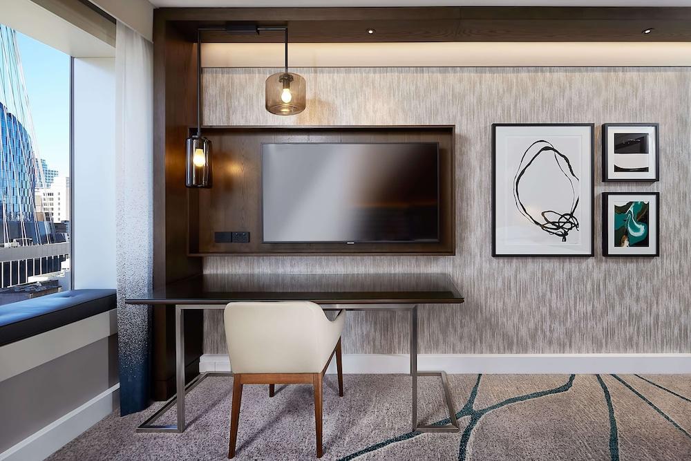 Hilton Sydney — 10