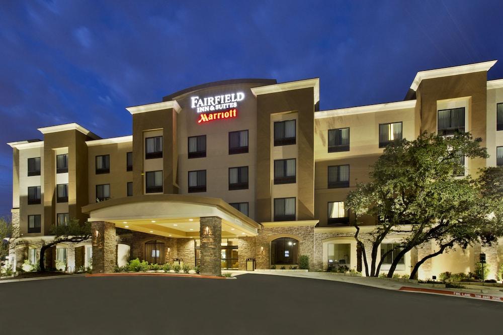 Fairfield Inn and Suites Austin Northwest/Research Blvd — 5