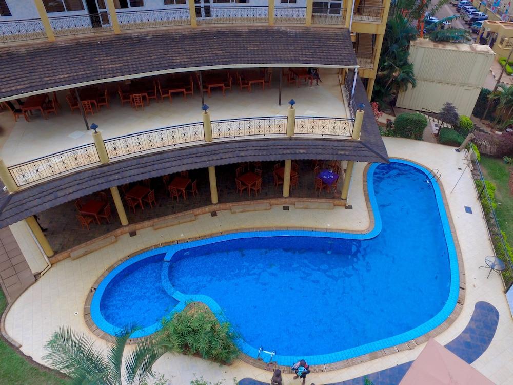 The City Royal Resort Hotel — 3