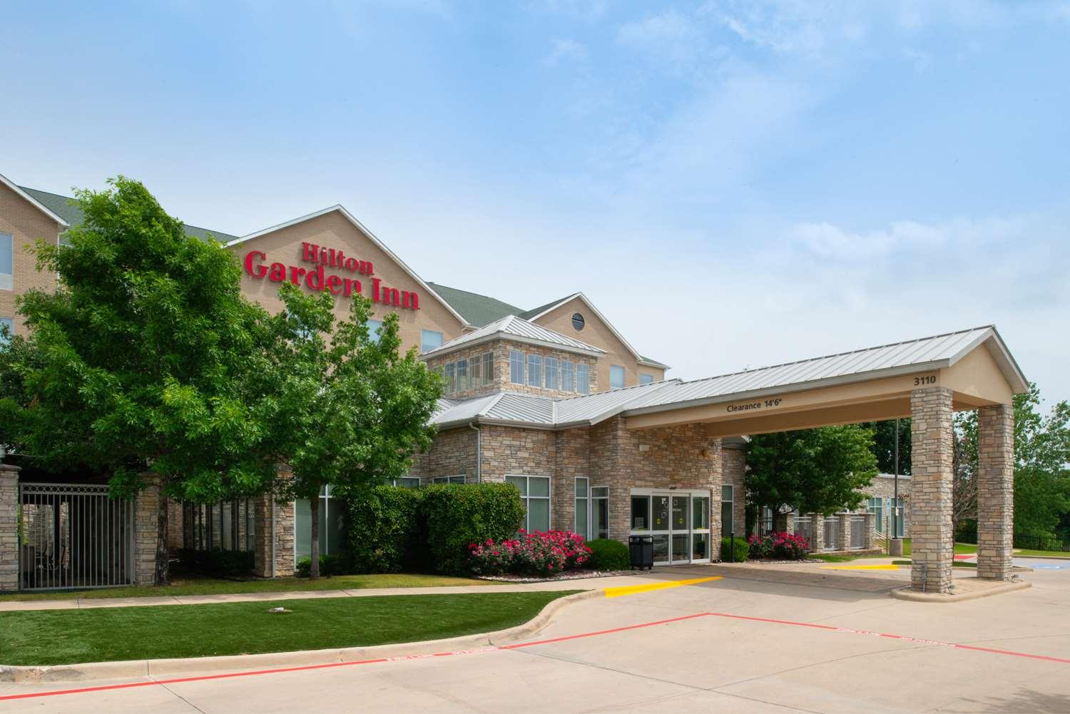 Hilton Garden Inn Denton — 3