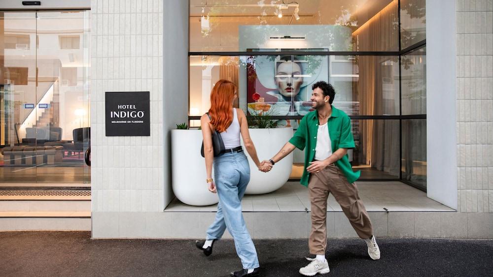 Hotel Indigo Melbourne on Flinders, an IHG Hotel — 8