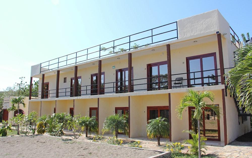 Surf Ranch Hotel & Resort 1187728 — 3