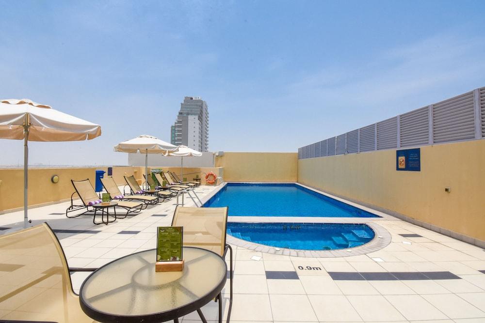 Premier Inn Silicon Oasis — 2