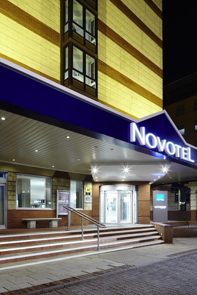 NOVOTEL BIRMINGHAM CENTRE — 5