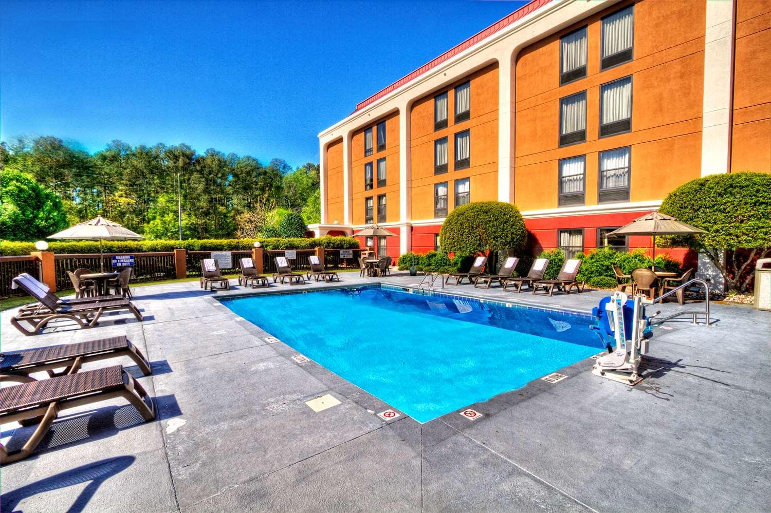Hampton Inn Goldsboro — 6