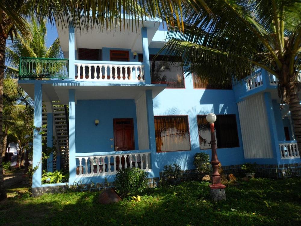 PALMIRA RESORT — 5