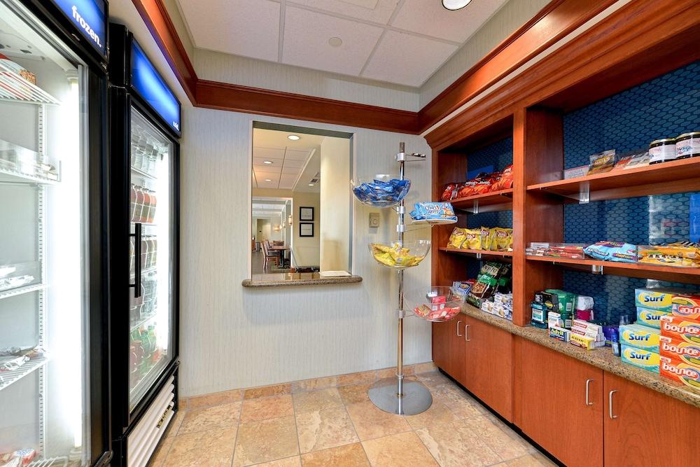 Hampton Inn Ellsworth/Bar Harbor — 8