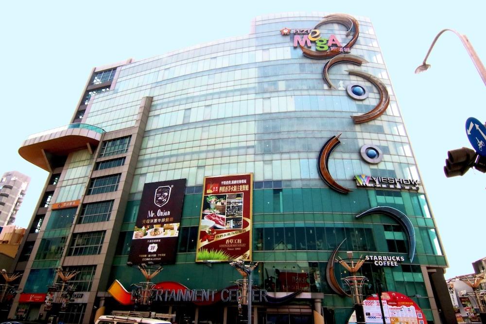 LIHO Hotel Tainan 882125 — 8
