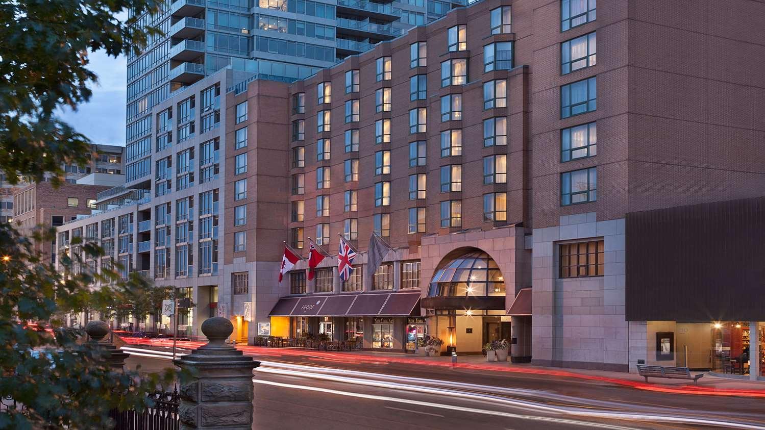 The Yorkville Royal Sonesta Hotel Toronto 3224 — 2
