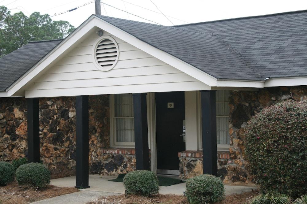 Merry Acres Inn — 5