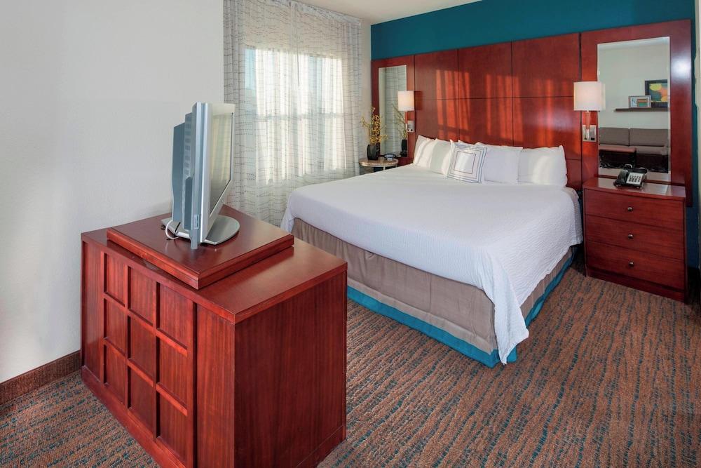 Residence Inn Dover — 9
