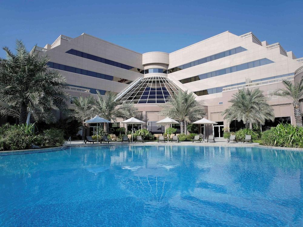 MOVENPICK HOTEL BAHRAIN — 3