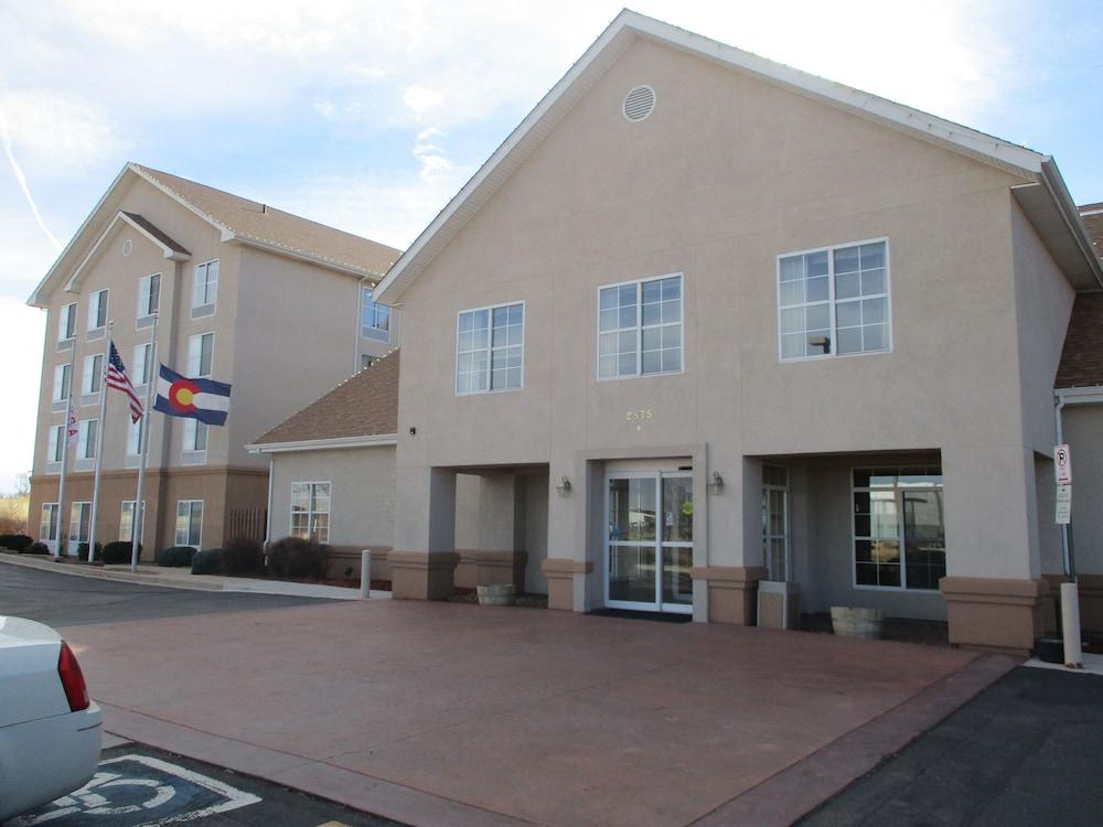 Hyatt House Colorado Springs Airport