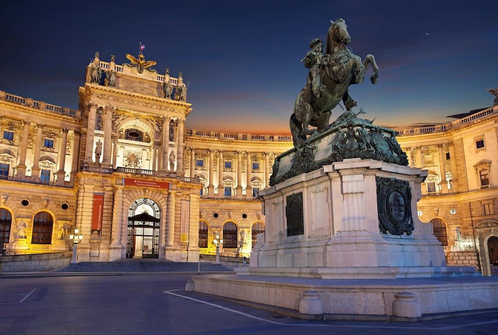 INTERCONTINENTAL WIEN 2354