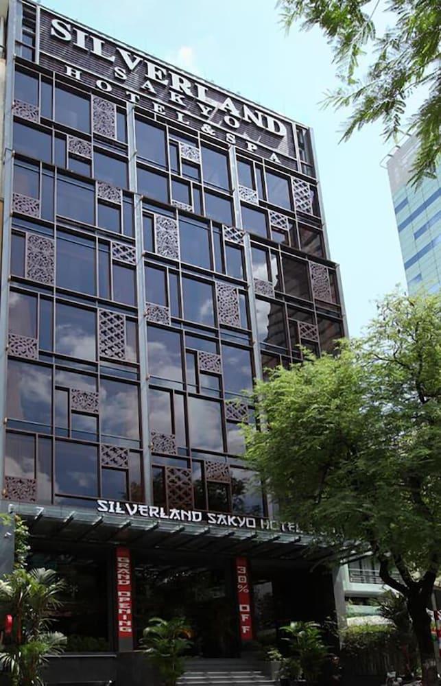 Silverland Sakyo Hotel — 3