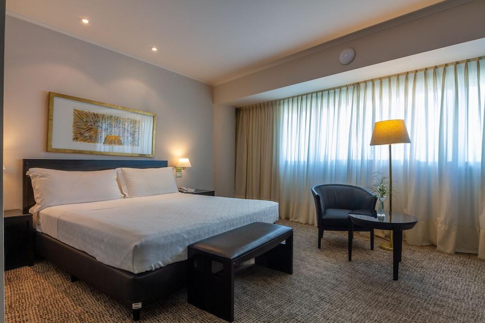 Quinto Centenario Hotel — 4