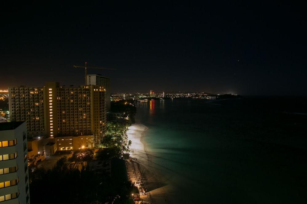 Guam Reef & Olive Spa Resort — 9