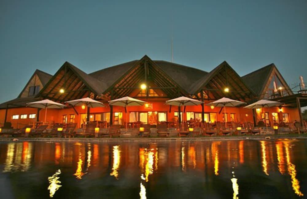 OPUWO COUNTRY HOTEL