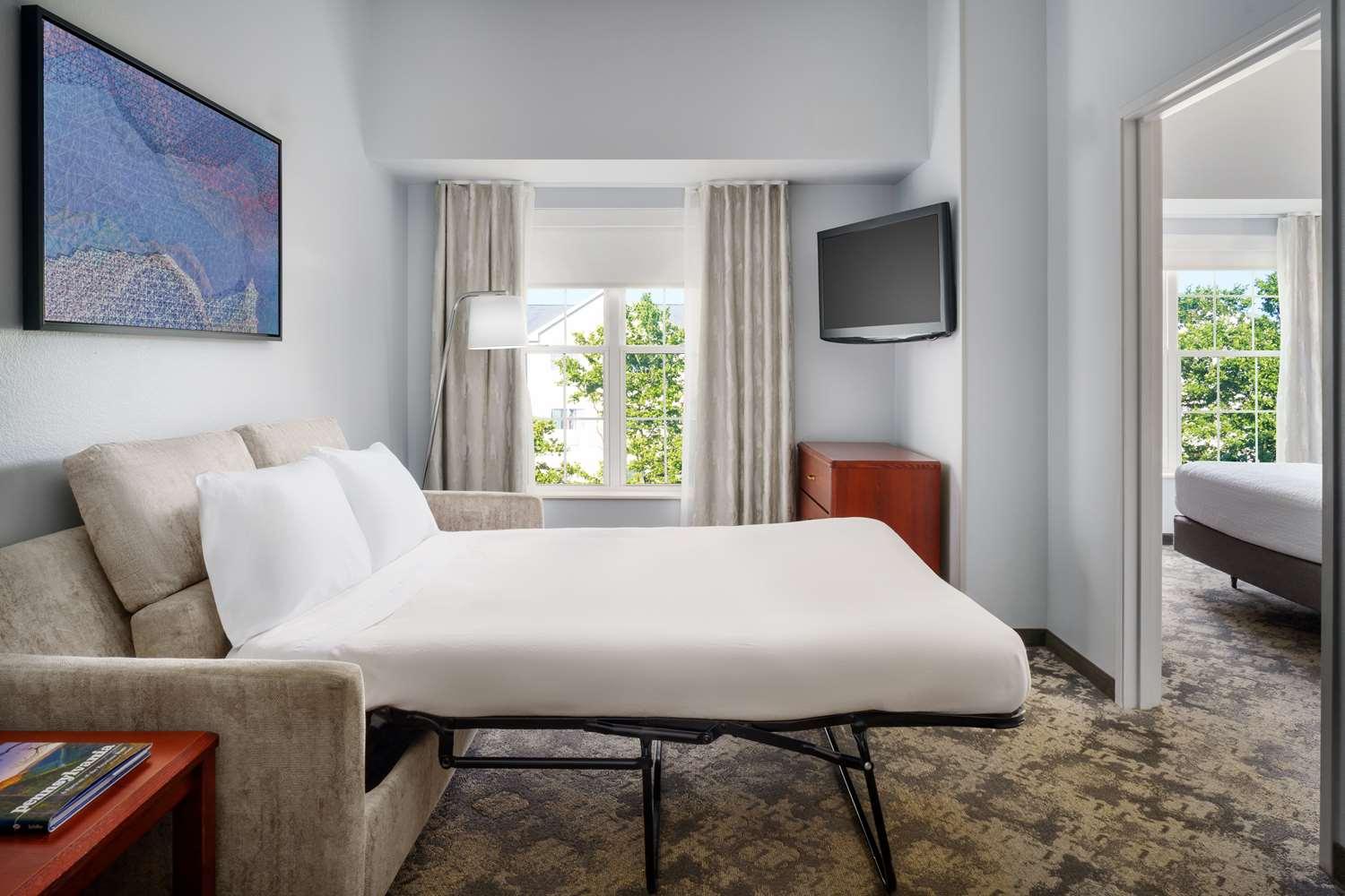 Homewood Suites by Hilton Erie, PA — 9