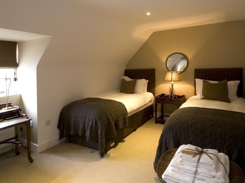 The Percy Arms — 9