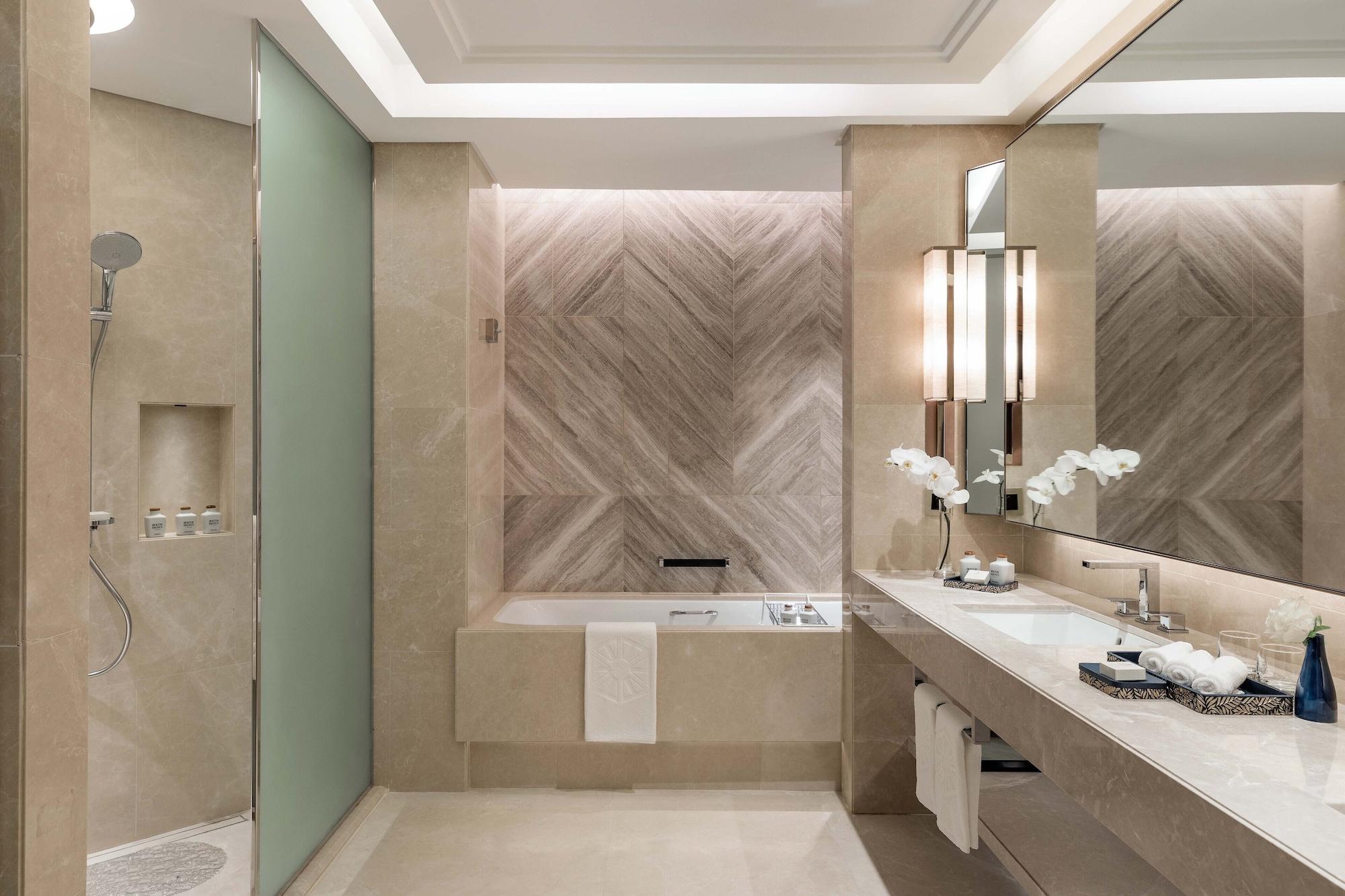 Taj Exotica Resort and Spa, The Palm, Dubai — 5