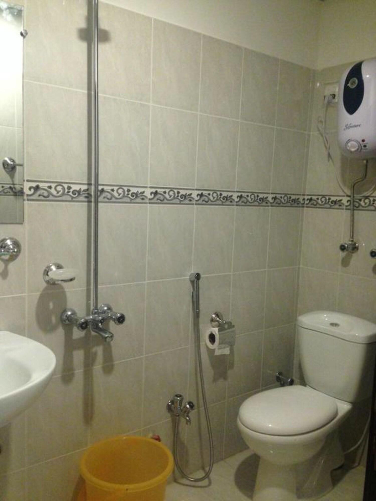 Smart Hotel Lahore 920115 — 9