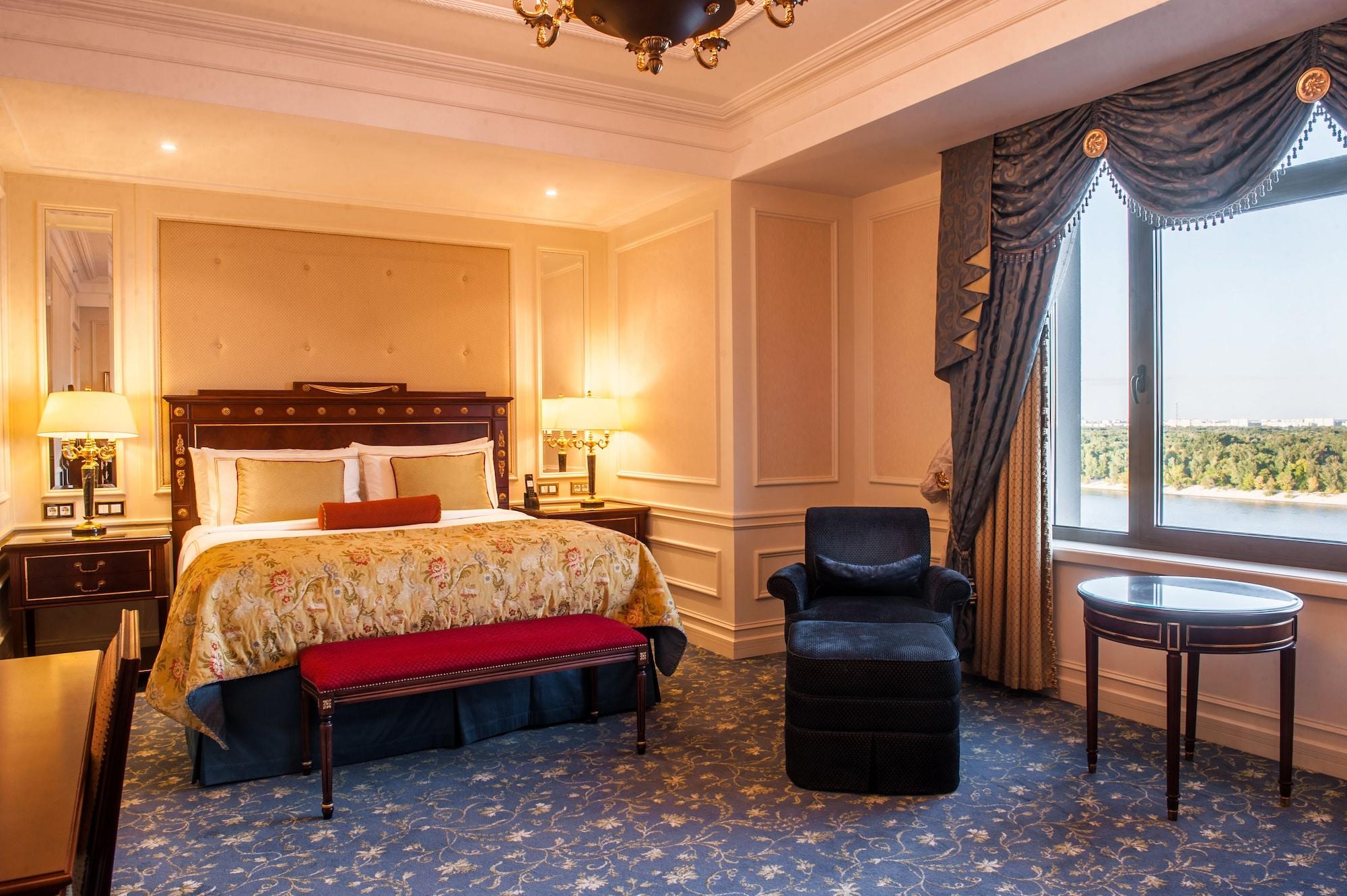 Fairmont Grand Hotel Kyiv — 7