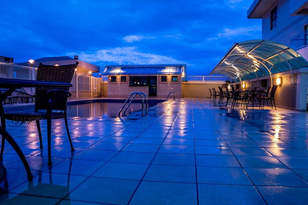 Protea Hotel By Marriott Lagos Kuramo Waters — 3