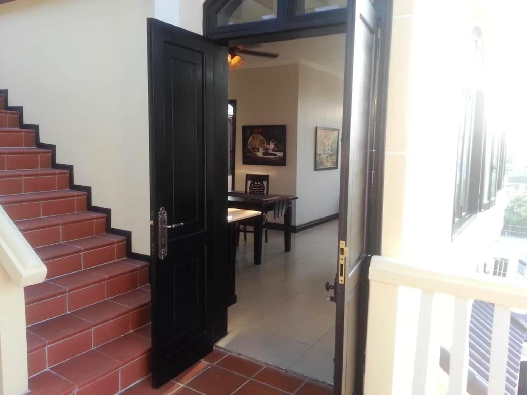 Hamilton Oceanview Villa — 9