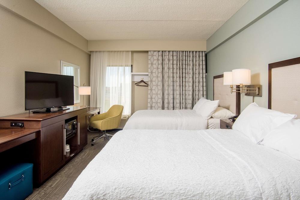 Hotel Joplin, MO — 6