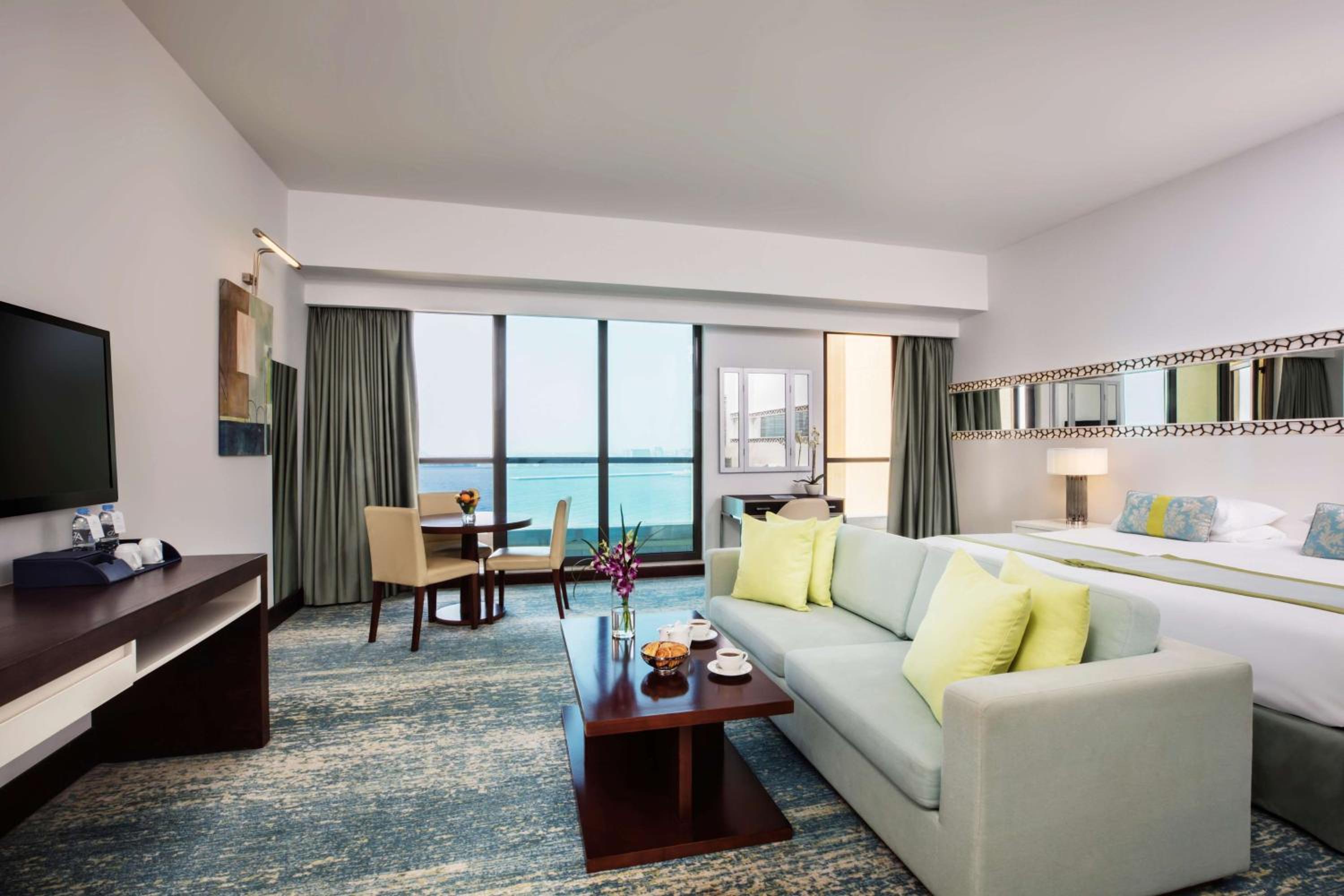 JA Ocean View Hotel, Jumeirah Beach Dubai — 2