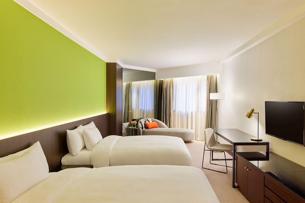Prince Hotel Hong Kong — 2