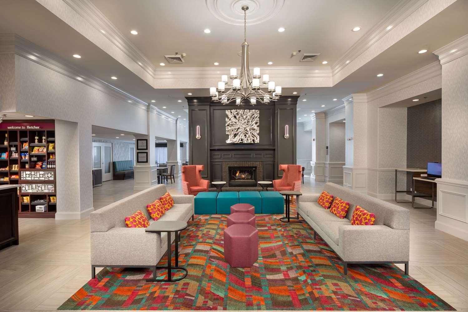 Hampton Inn & Suites Asheville - I-26 — 2