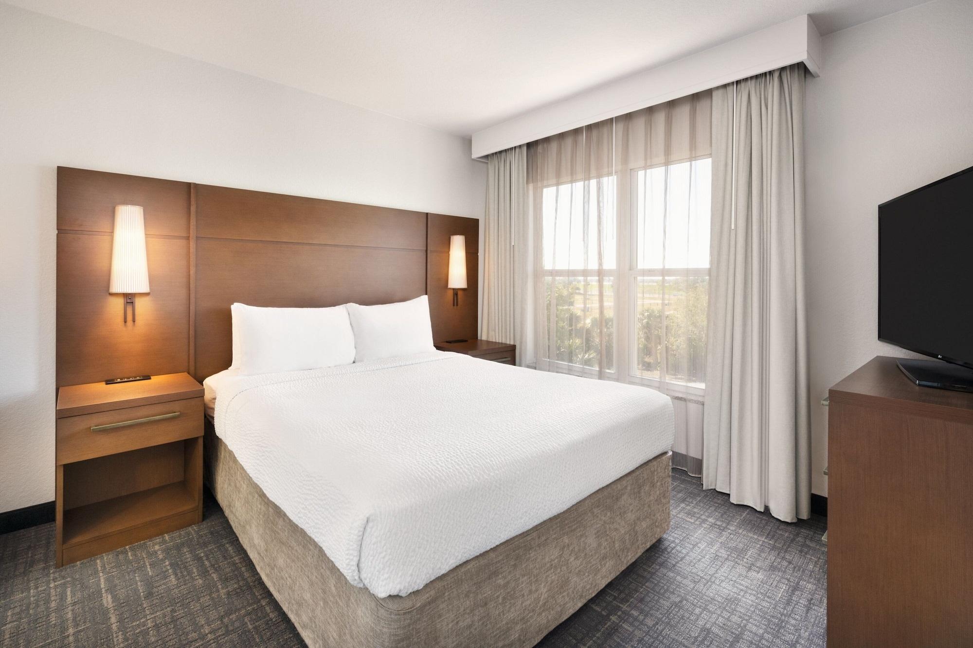 Residence Inn by Marriott Daytona Beach Speedway/Airport — 8