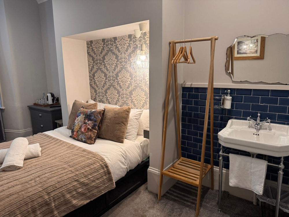 Regency Guest House — 9