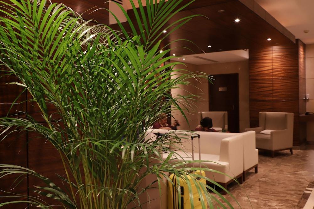 Majestic City Retreat Hotel — 10