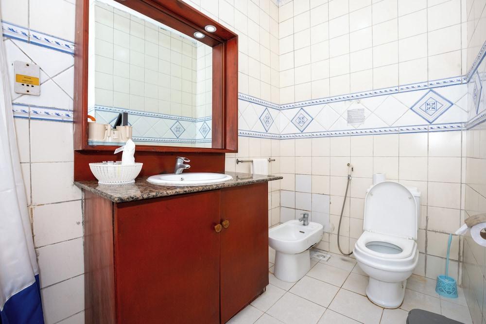 The Beach Comber Hotel and Resort 1152348 — 8