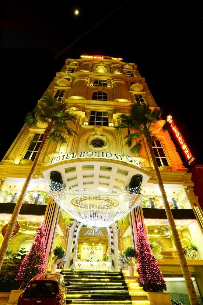 Holiday One Hotel — 4