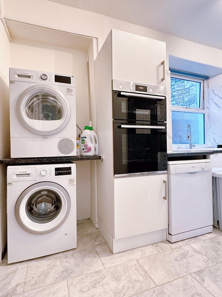 Rayrigg Villa Guesthouse